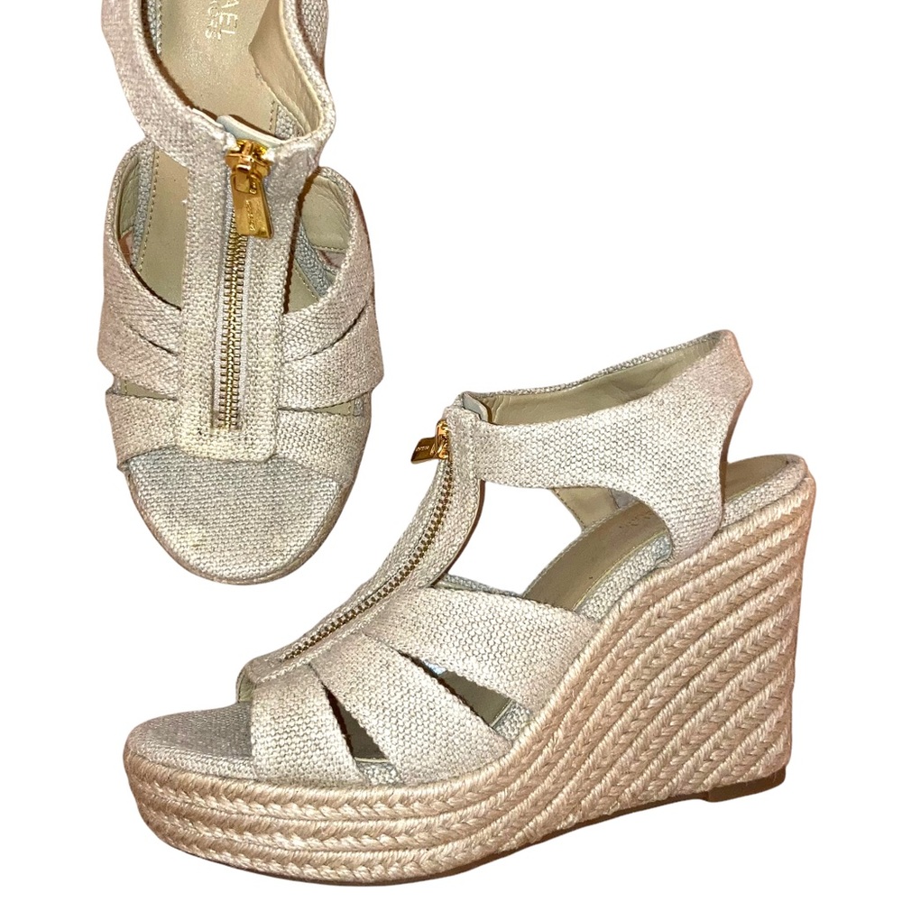 Michael KORS NWT hemp Berkley Wedge Size 7 Worn once! Sandal beige